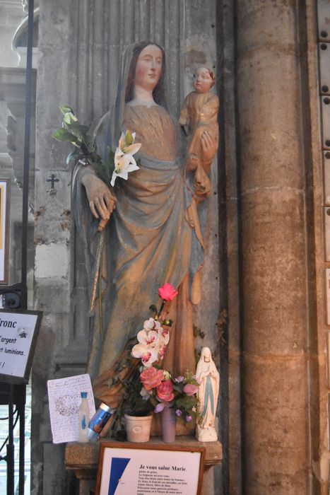 statue dite Notre-Dame-de-Bon-Secours : Vierge à l'Enfant