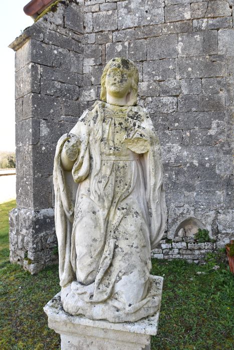 statue : Sainte Madeleine