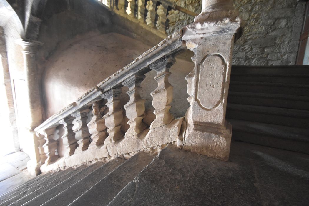 escalier monumental, détail de la rampe