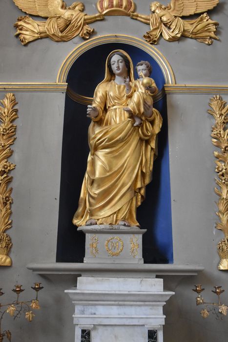 statue : Vierge à l’Enfant