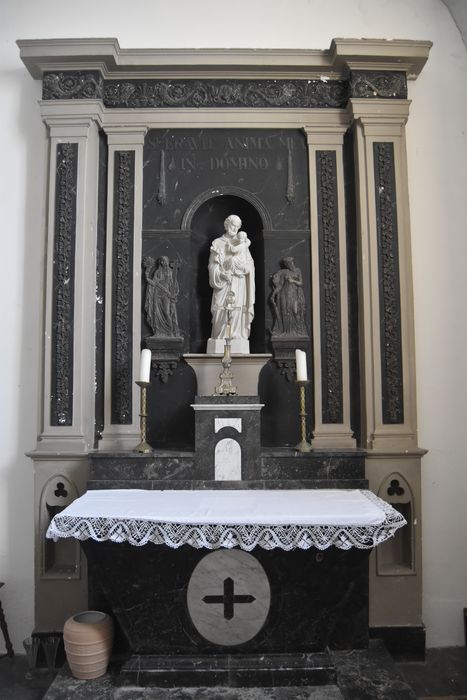 retable latéral sud, statue : Saint Joseph et l’Enfant