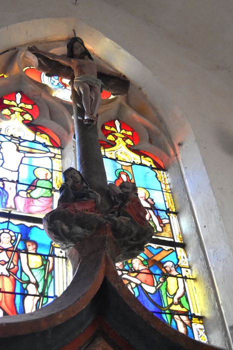 chapelle latérale nord, retable architecturé : Crucifixion (la)