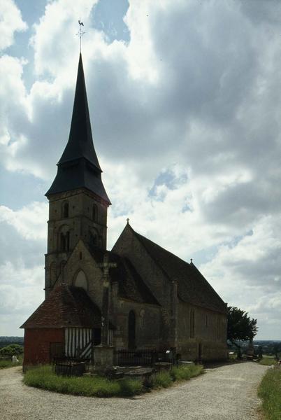 Ensemble nord-est et clocher