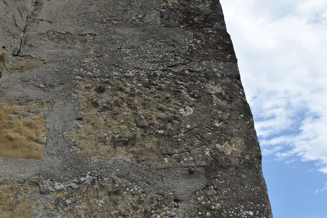 façade ouest, détail d’un cadran solaire