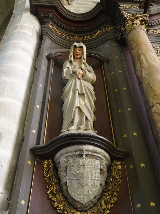 statue : Vierge