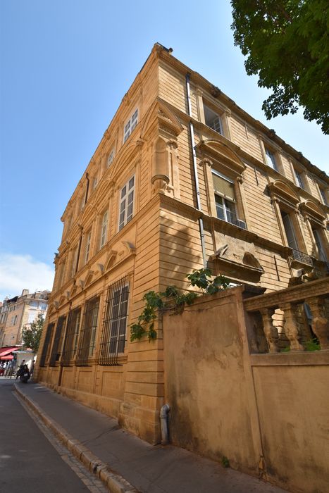 façades sud et est depuis la rue Mazarine