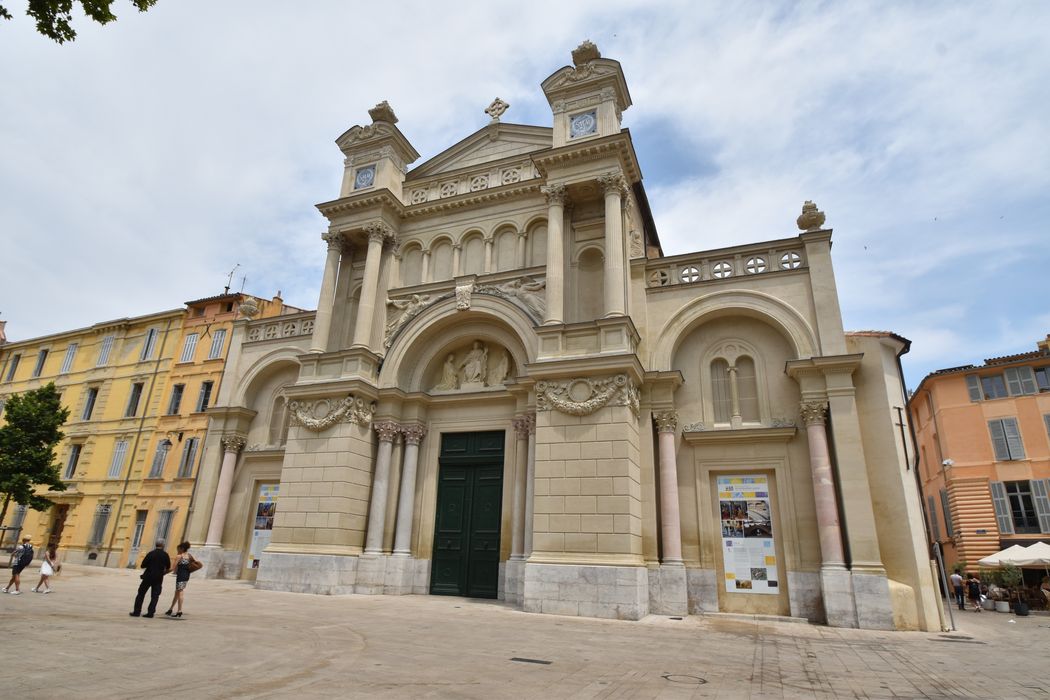 façade ouest de l'église