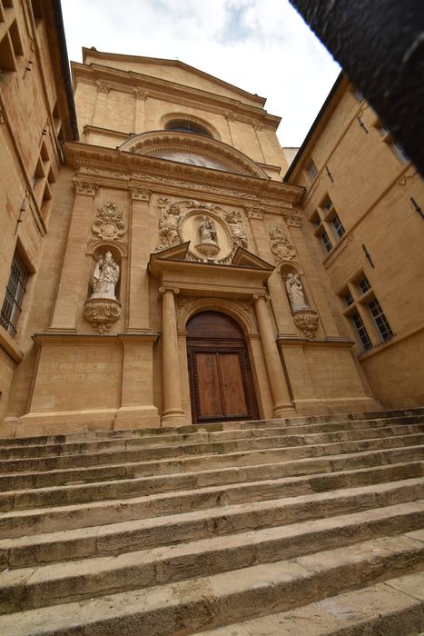 façade ouest depuis la rue Mignet