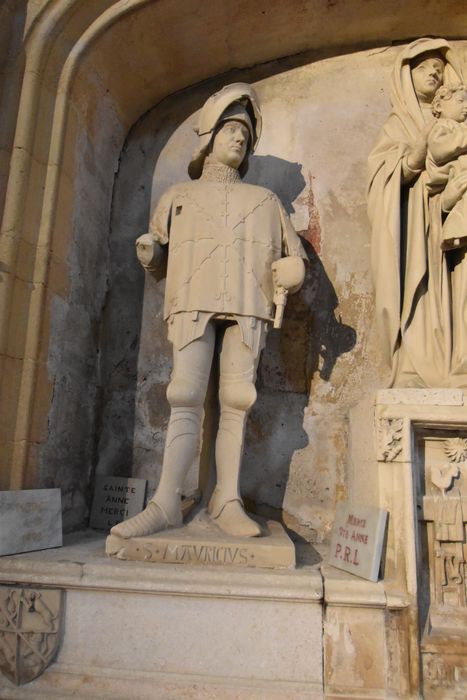 statue : Saint Maurice