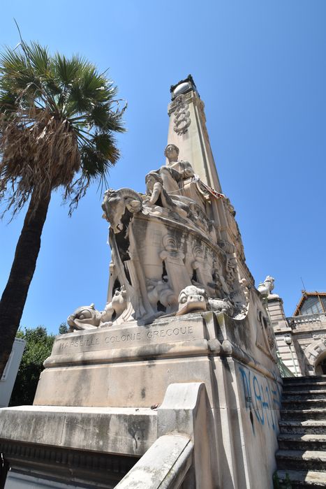 statue monumentale : Marseille colonie grecque