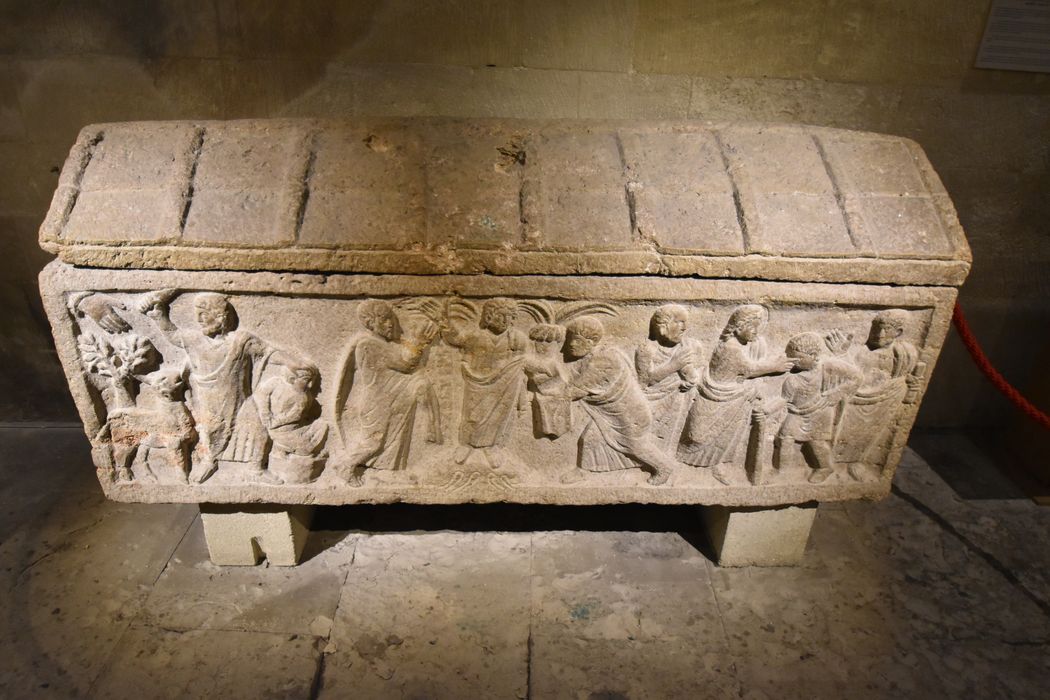 sarcophage de la Traditio Legis, du Sacrifice d'Abraham et de la Guérison de l'aveugle