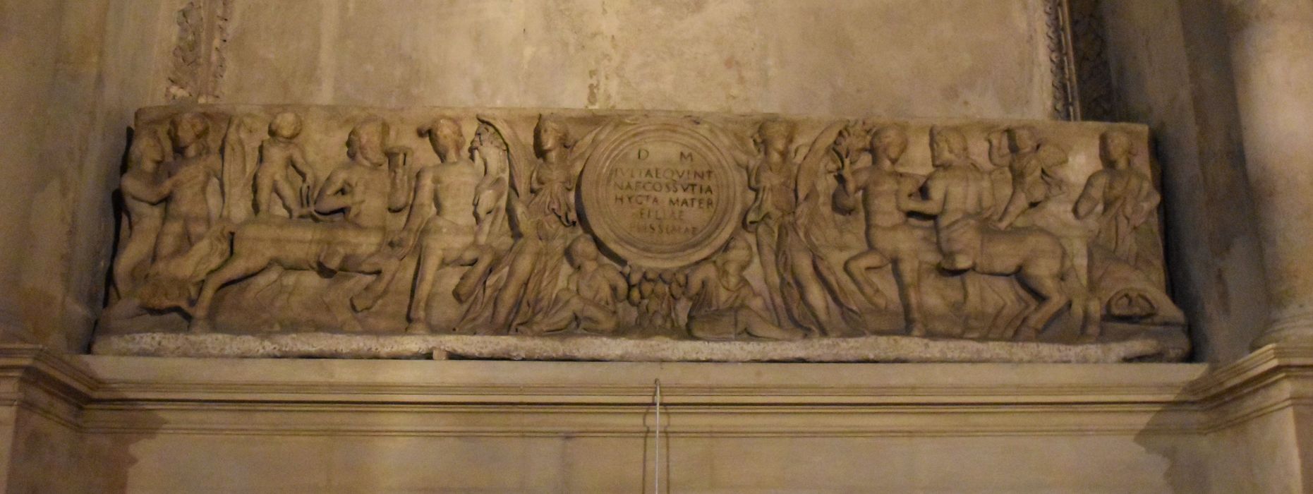 sarcophage de Julia Quintina, dit de saint Mauront - © Ministère de la Culture (France), Médiathèque du patrimoine et de la photographie, diffusion GrandPalaisRmn Photo