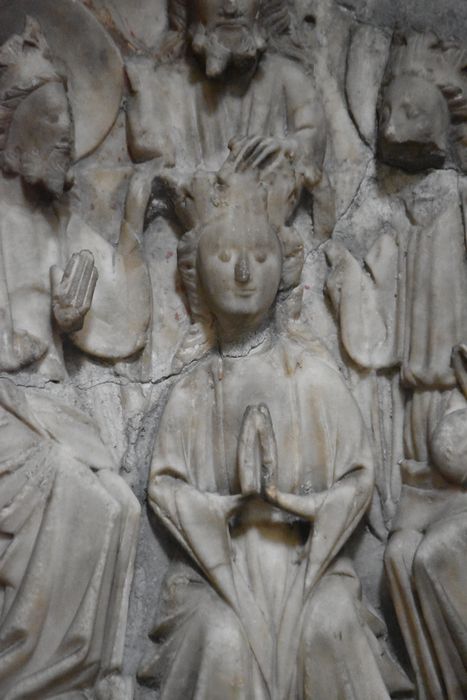 haut-relief : Couronnement de la Vierge (le), détail