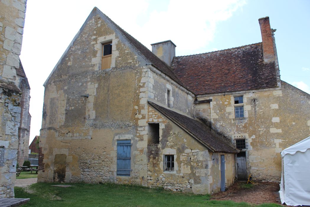 logis du prieur, façade est