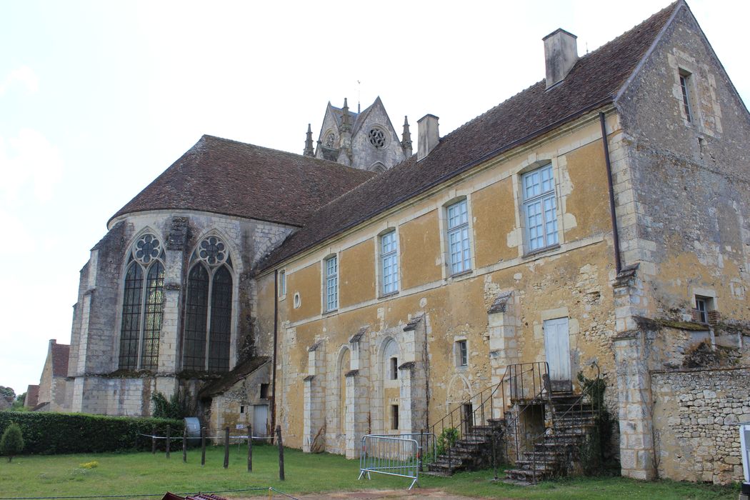 logis des moines, façade est