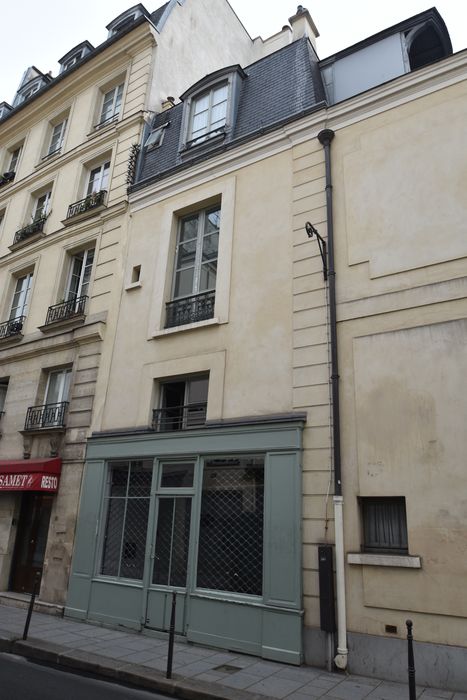 façade sur rue