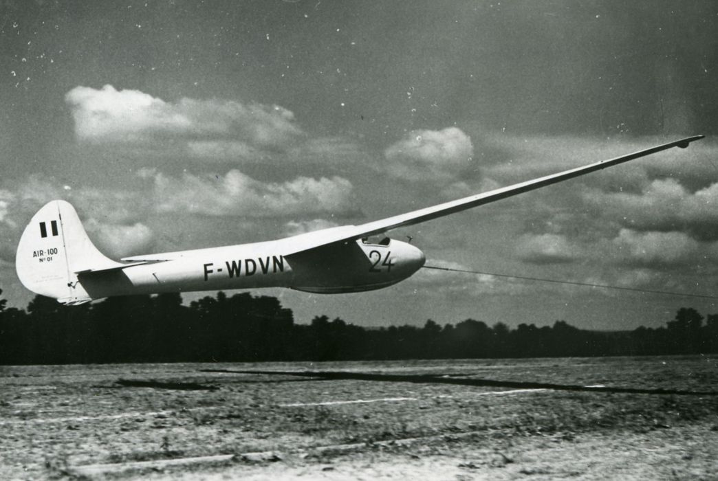 planeur Arsenal Air-100 n°1 F-WDVN puis N-29H et enfin C-FZCV