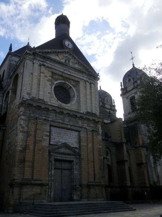 façade latérale nord, vue partielle