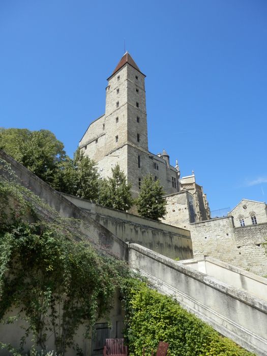 vue générale du bâtiment depuis le Sud-Est