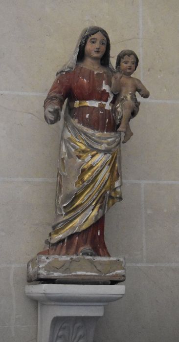 statue : Vierge à l’Enfant