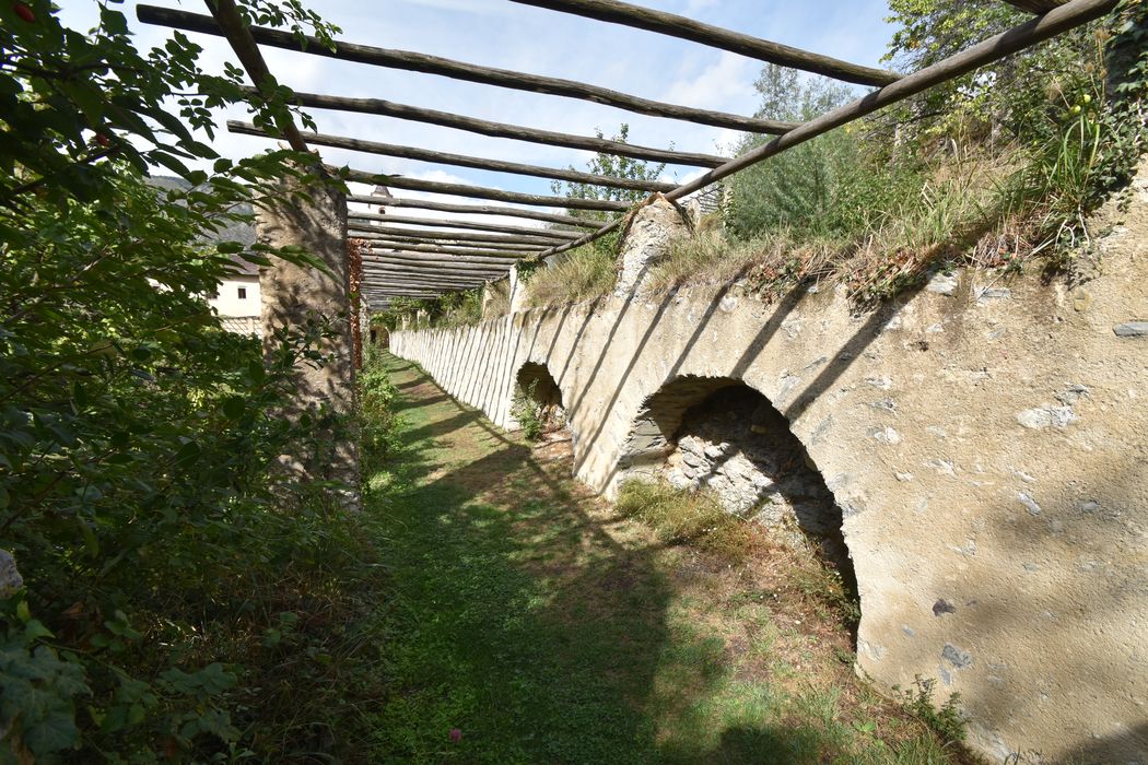 jardin, vue partielle