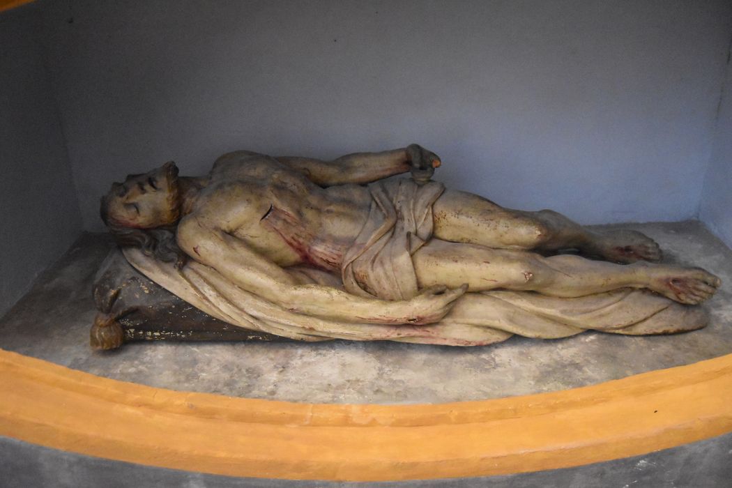 statue : Christ mort (le)