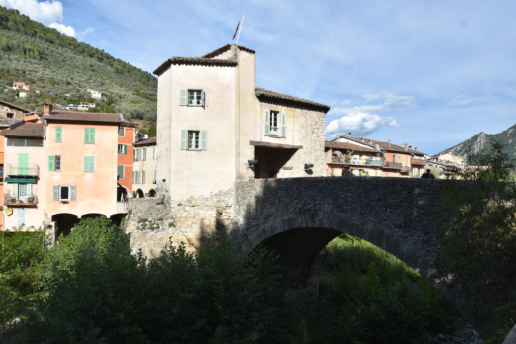 élévation sud de la tour