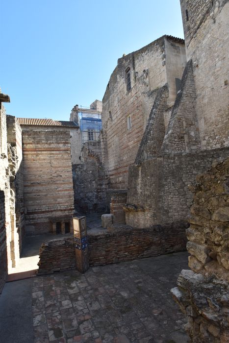 vue générale des vestiges en direction de l’Ouest (tepidarium)