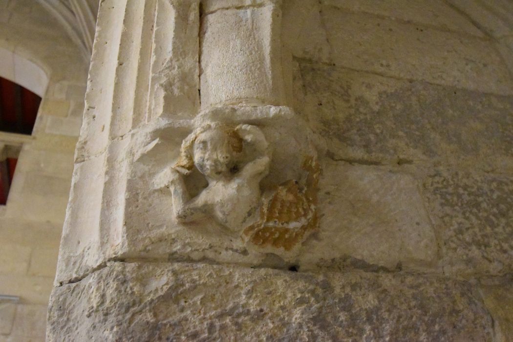 chapelle, détail d’un culot sculpté