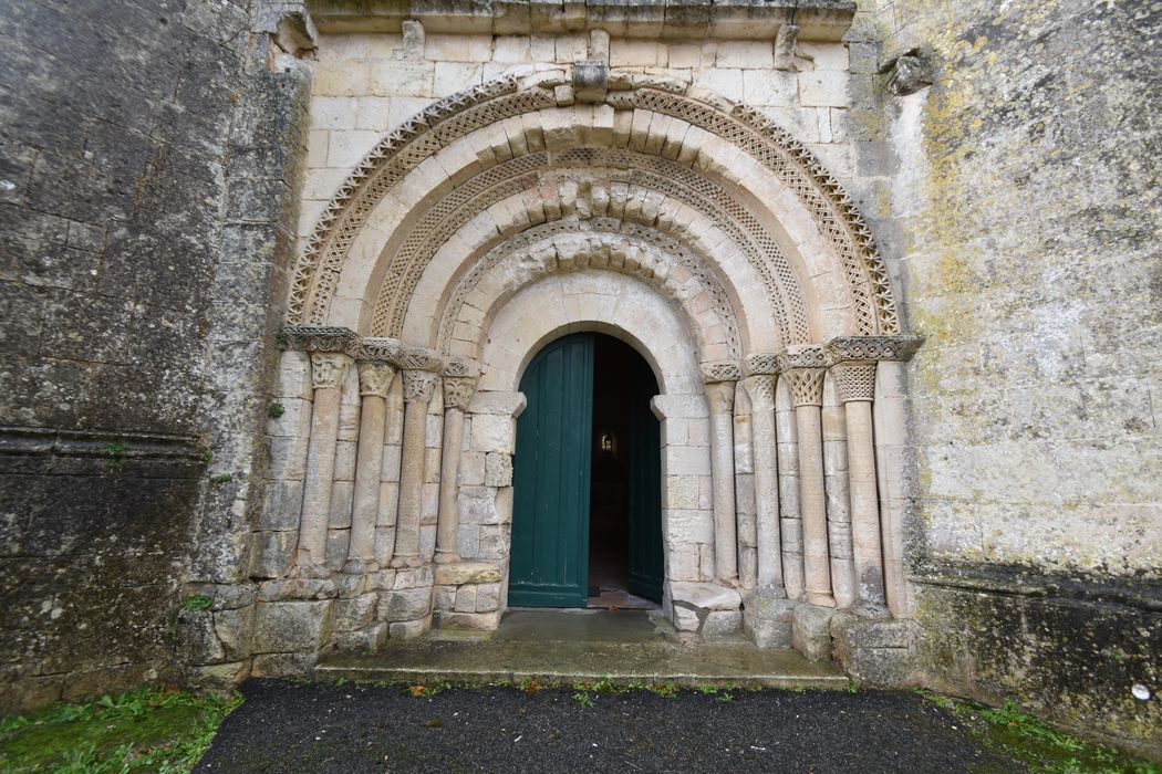 portail d’accès ouest