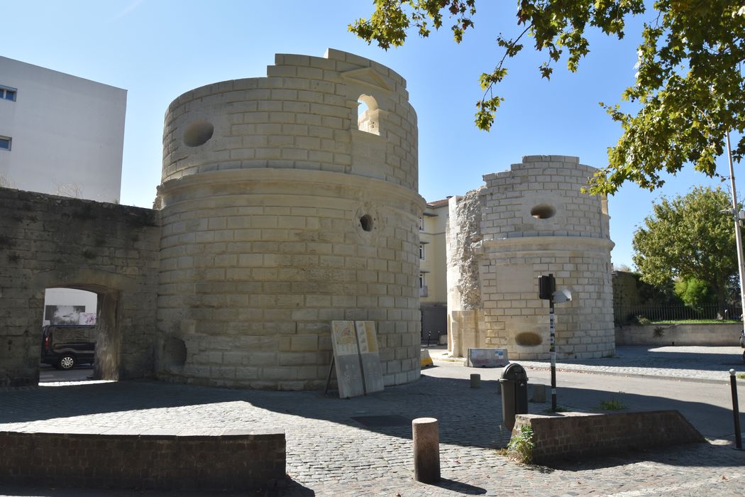 tour est, élévation nord-est