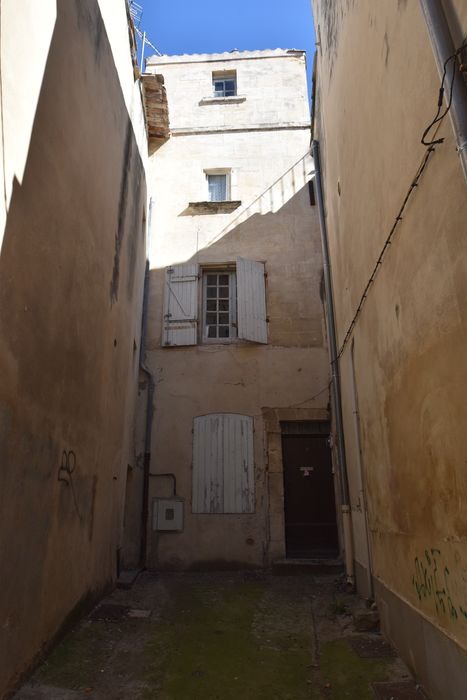 façade sur l’impasse donnant sur la rue de la Bastille