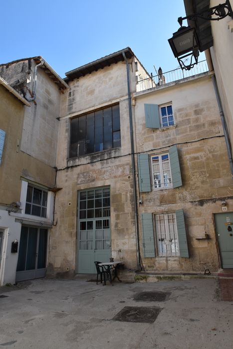 façade sur l’impasse donnant sur la rue de Arènes à proximité du n°15