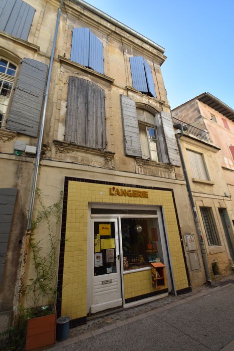 façade sur rue du n°38