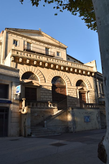 façade sur sur le boulevard Georges Clémenceau