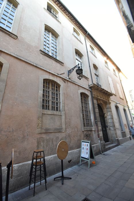 façade sur la rue de l’Hôtel-de-Ville