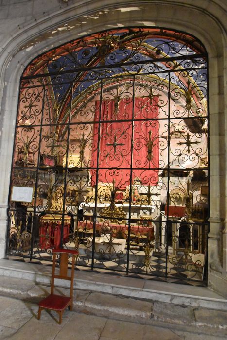 clôture de la chapelle des reliques (grille)