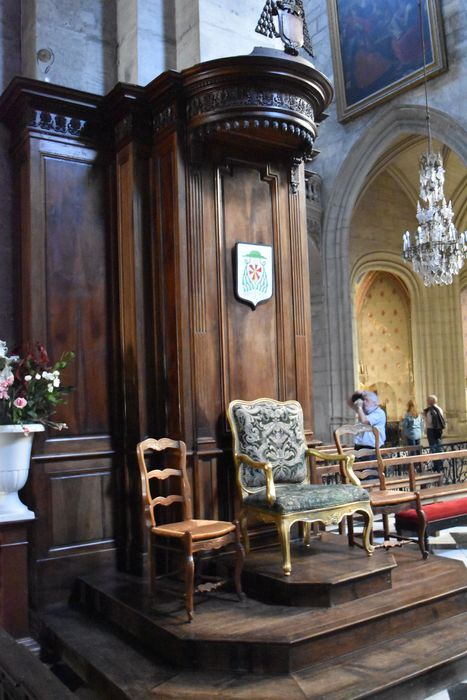 dais de trône pontifical - © Ministère de la Culture (France), Médiathèque du patrimoine et de la photographie, diffusion GrandPalaisRmn Photo