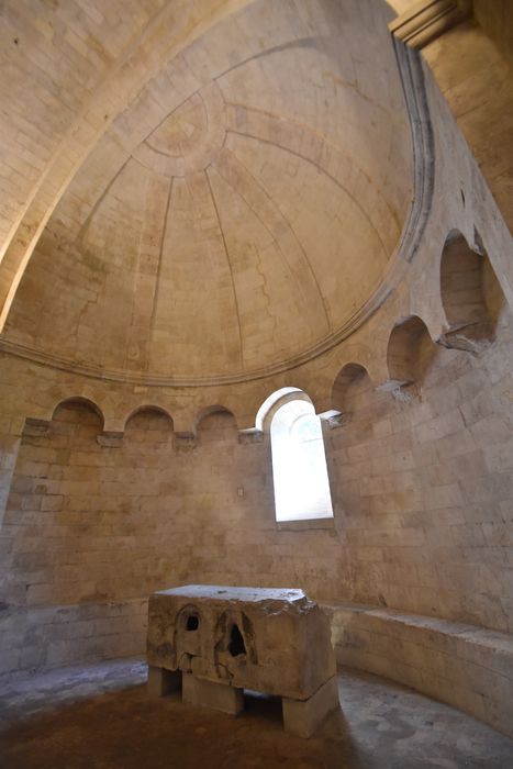 église Saint-Honorat, abside du choeur