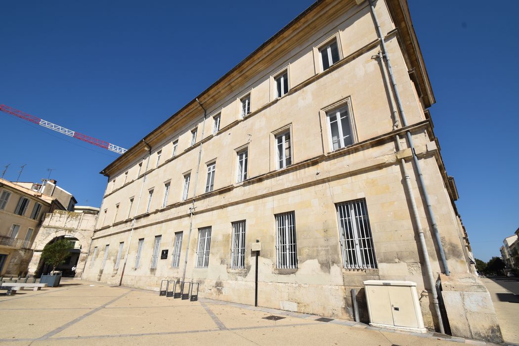 aile sud sur rue, façade sud-ouest