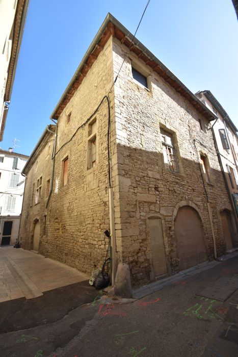 façades sur les rues Louis Raoul et de l’Étoile