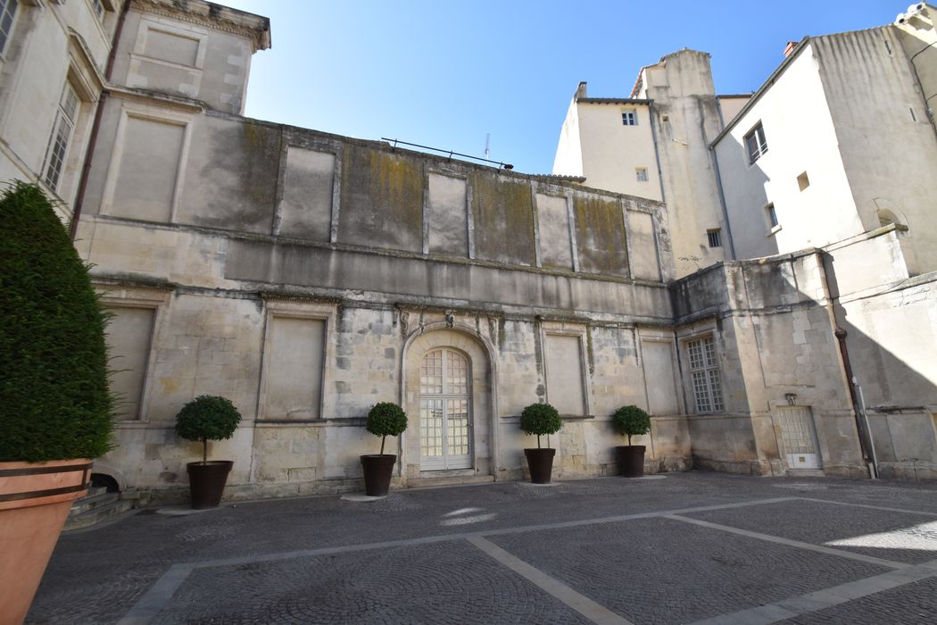 aile en retour, façade nord-est sur la rue Mathieu Lacroix