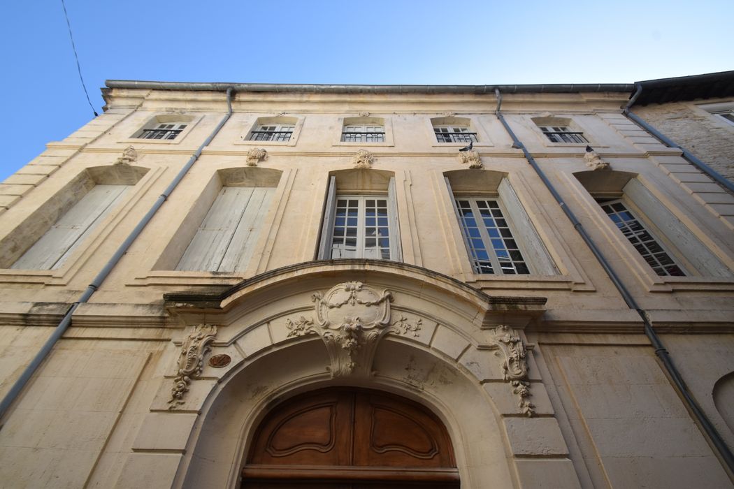 façade sur rue