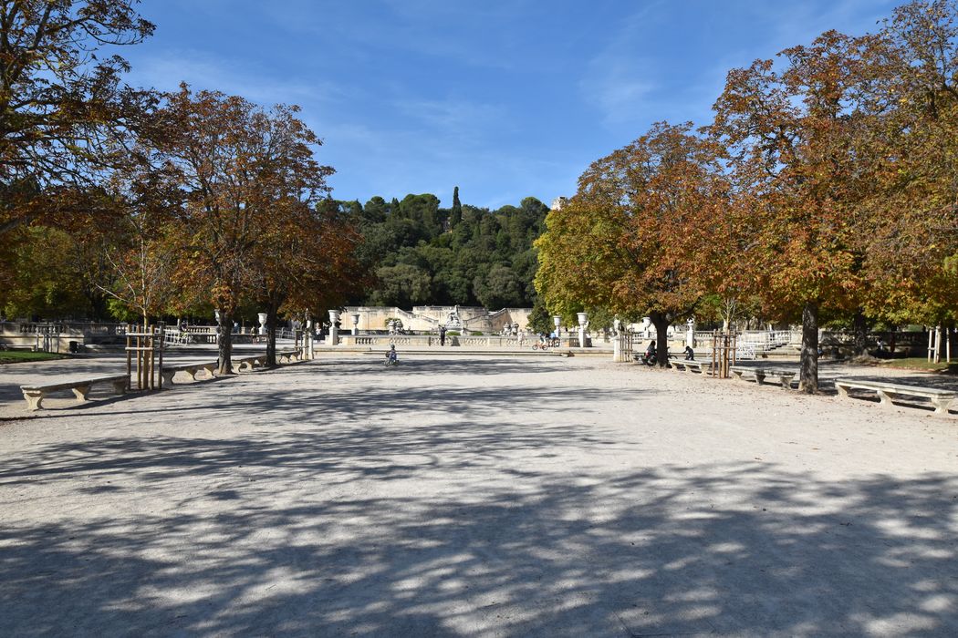 vue partielle du jardin