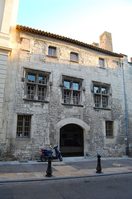 façade nord de l’ancien bâtiment du prétoire situé dans le prolongement rue Plan-de-la-Cour