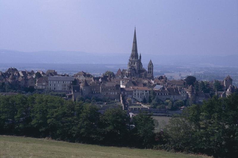 Vue générale de la ville et la cathédrale