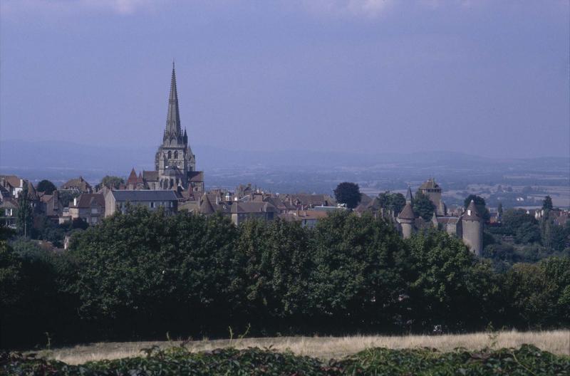 Vue générale de la ville et la cathédrale