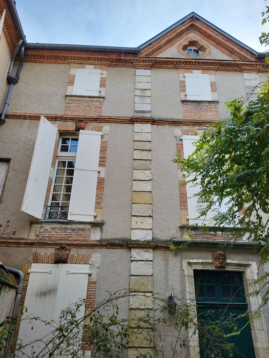 façade ouest, vue partielle