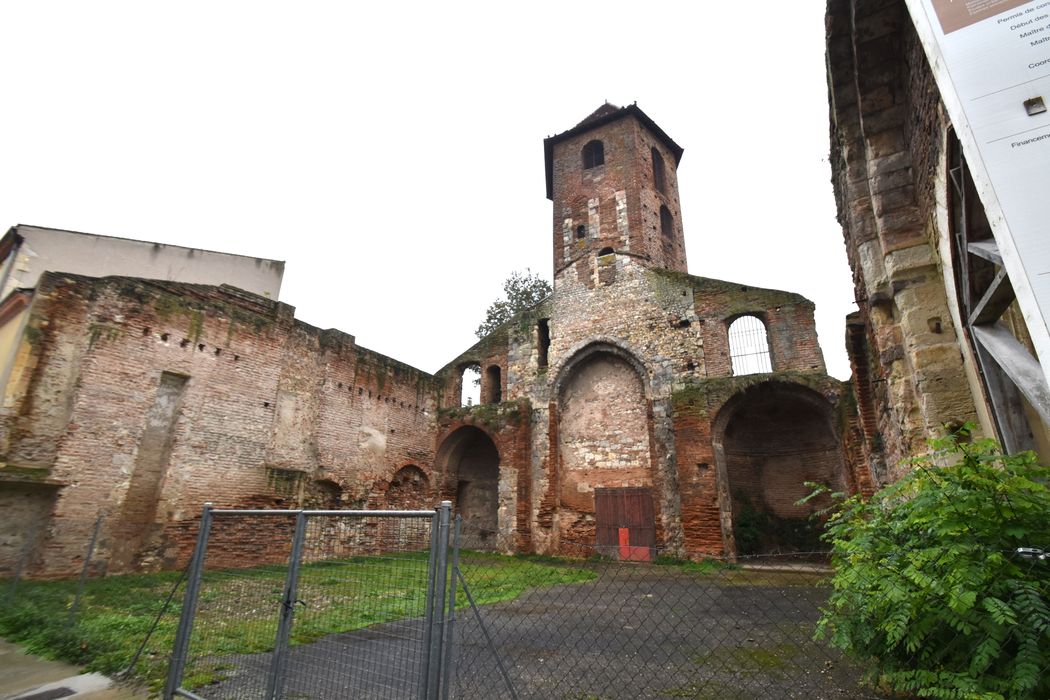 vue générale des vestiges depuis l’Ouest