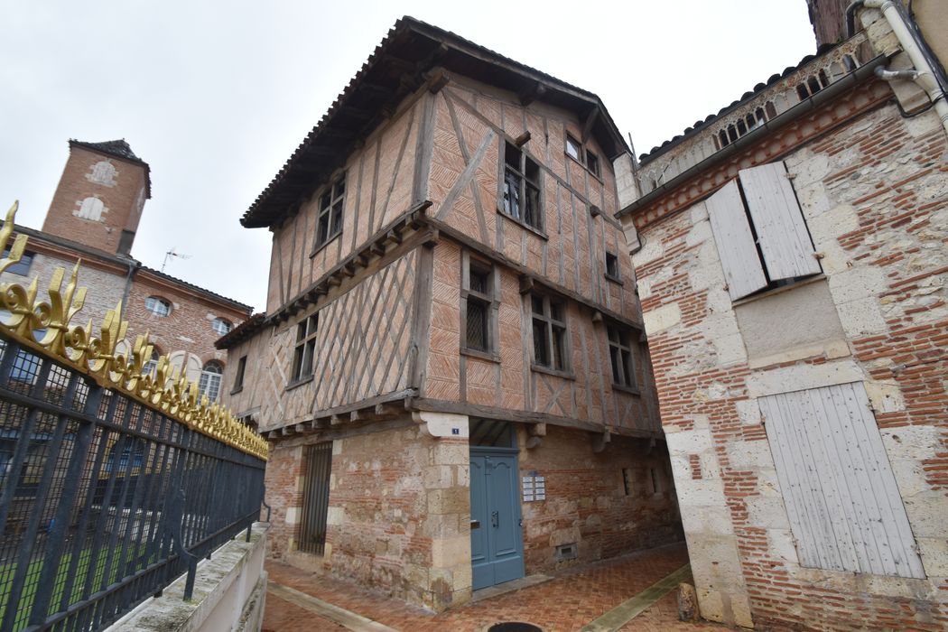 façades sud-ouest, sud-est